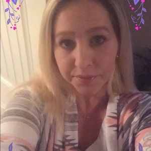 Meet your Posher, Jennipher